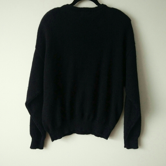 VINTAGE 1980's Jessica Black Textured Knit Faux Pearl Angora Blend Sweater - Picture 4 of 11